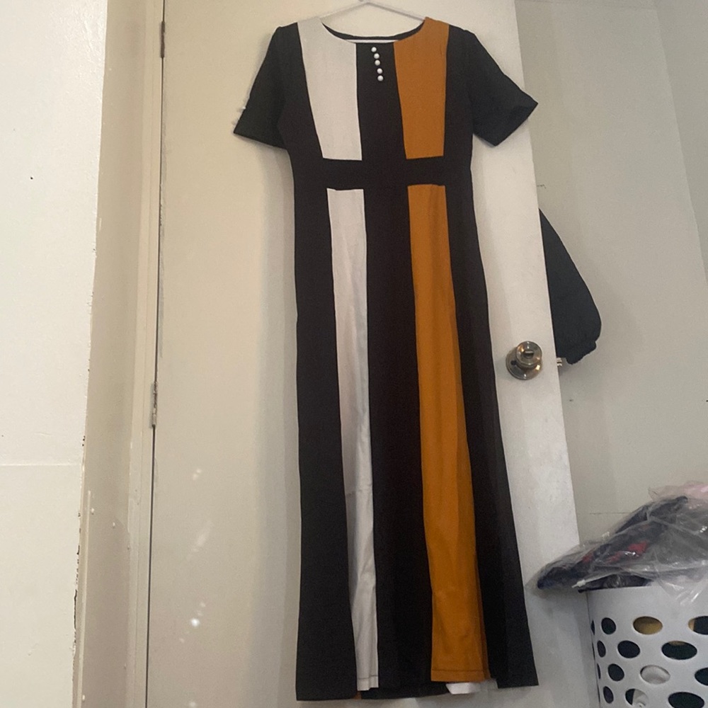 New Woman dresses (L)